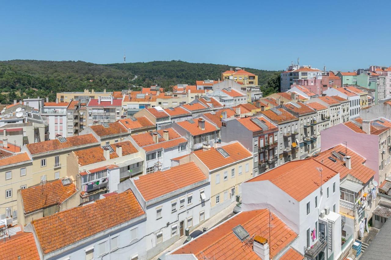 Spacious Apt Campo D'Ourique With Ac Lissabon Exterior foto